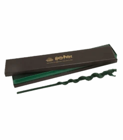 Warner Bros The Slytherin Mascot Wand 9 Warner Bros The Slytherin Mascot Wand -Warner Bros 256354 2