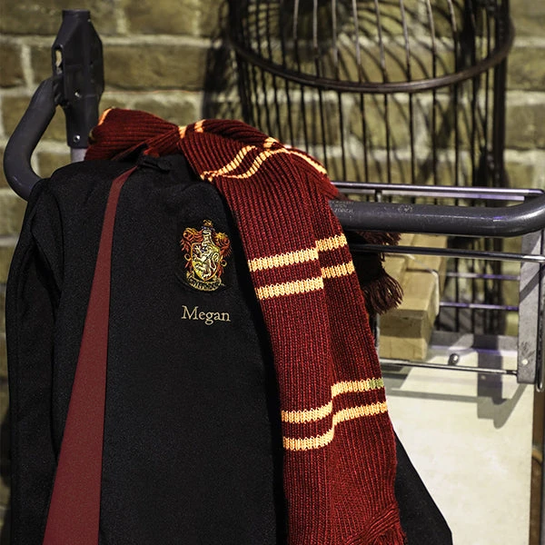Warner Bros Kids Personalised Gryffindor Robe 7 Warner Bros Kids Personalised Gryffindor Robe - Image 5