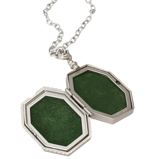 Warner Bros Horcrux Locket 6 Warner Bros Horcrux Locket - Image 4