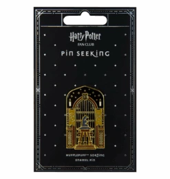 Warner Bros Hufflepuff In The Great Hall Enamel Pin 6 Warner Bros Hufflepuff In The Great Hall Enamel Pin -Warner Bros Hufflepuff HousePin3