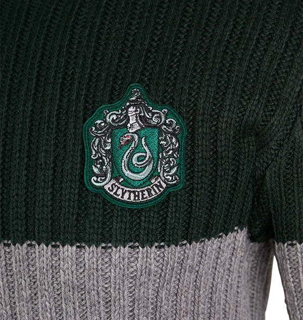 Warner Bros Slytherin Quidditch Jumper 5 Warner Bros Slytherin Quidditch Jumper - Image 3