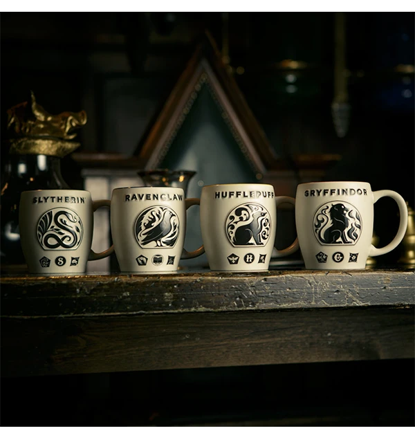 Warner Bros Slytherin Logo Mug 6 Warner Bros Slytherin Logo Mug - Image 4