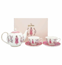 Warner Bros Umbridge Tea Pot Set 9 Warner Bros Umbridge Tea Pot Set -Warner Bros Umbridge Packshot Teaset