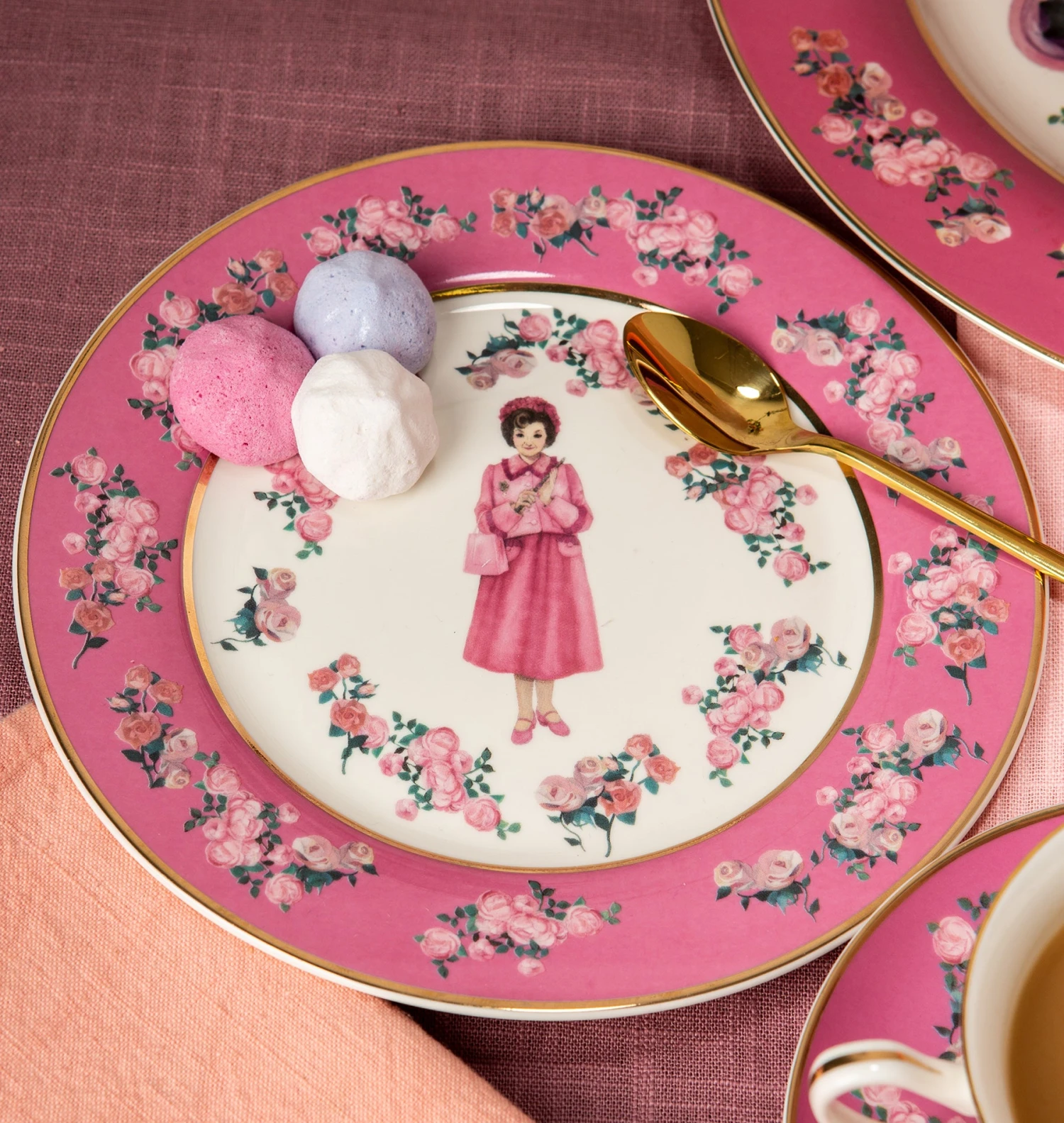 Warner Bros Umbridge Dessert Plate Set 3 Warner Bros Umbridge Dessert Plate Set
