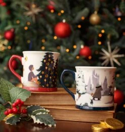Warner Bros Harry Potter Christmas Mug 13 Warner Bros Harry Potter Christmas Mug -Warner Bros XMAS23 Lifestyle Mugs2 00afc0a3 115f 495b 853e d39aa4b38ac9