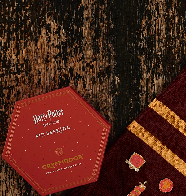 Warner Bros Second Edition Gryffindor Enamel Pins Set 8 Warner Bros Second Edition Gryffindor Enamel Pins Set - Image 6