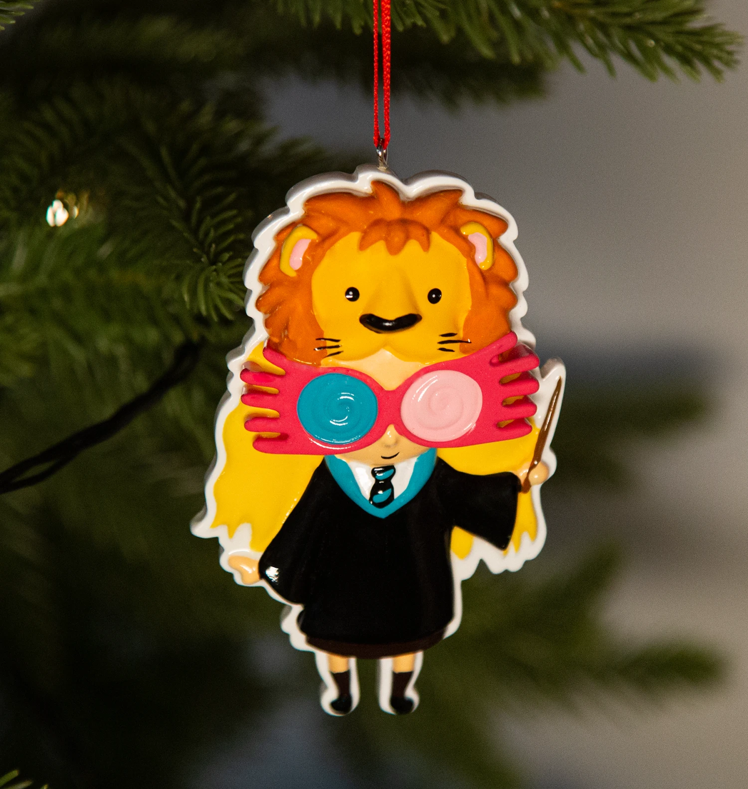 Warner Bros Luna Lovegood Ornament 4 Warner Bros Luna Lovegood Ornament - Image 2